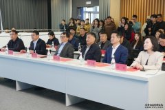 网络微短剧《梦里我和猫猫恋